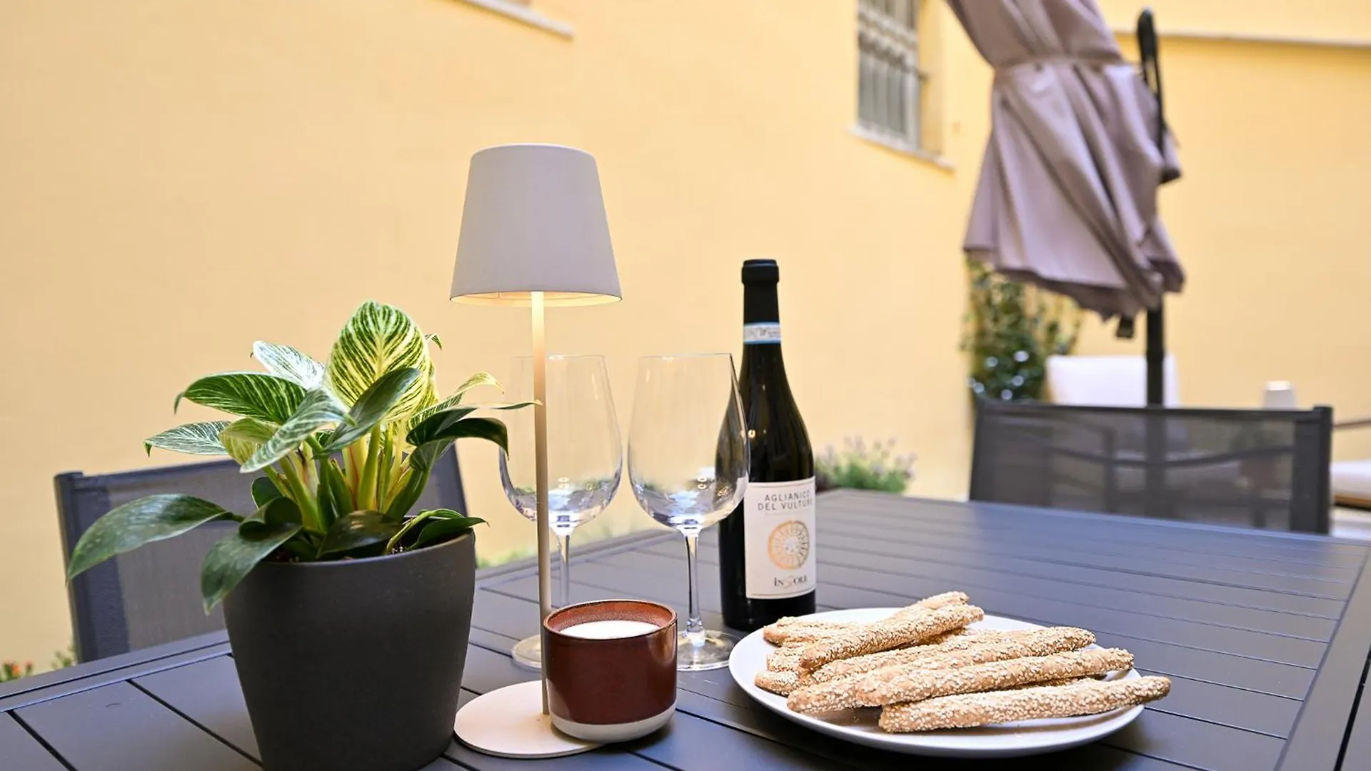 Monti Luxury Patio Apartment Řím